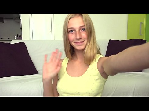 ❤️ Thaum kuv dhuav kuv lazily masturbate kuv liab pussy ️❌  porno  ntawm peb