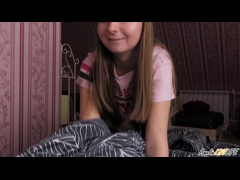 ❤️ Blondie nqus nws BFF qhov tob thiab tau Cum hauv nws lub qhov ncauj ️❌  porno  ntawm peb